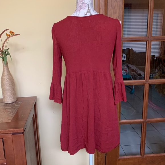 Wild Blue Sadie Robertson Cold Shoulder Dress - Picture 2 of 6